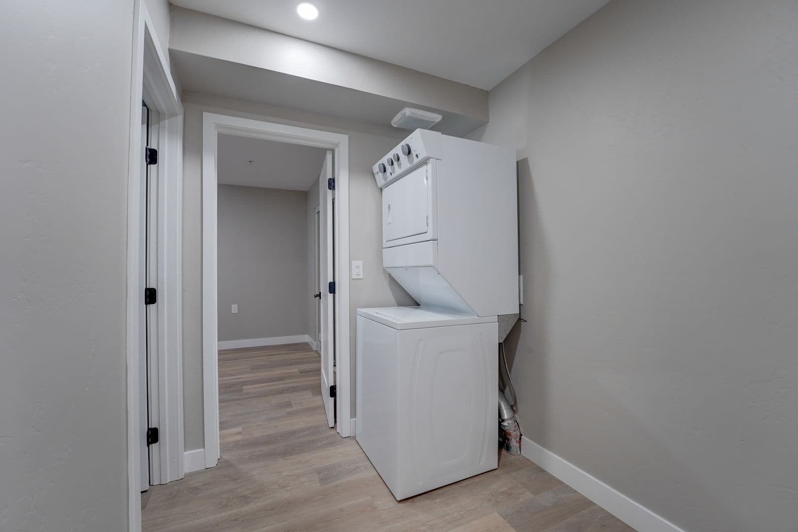San Diego Apartment: 1239 Robinson Avenue