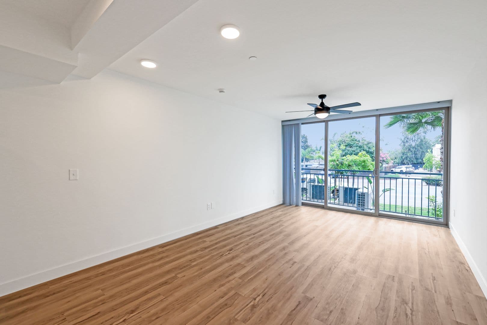 San Diego Apartment: 2330-2332 Grand Avenue