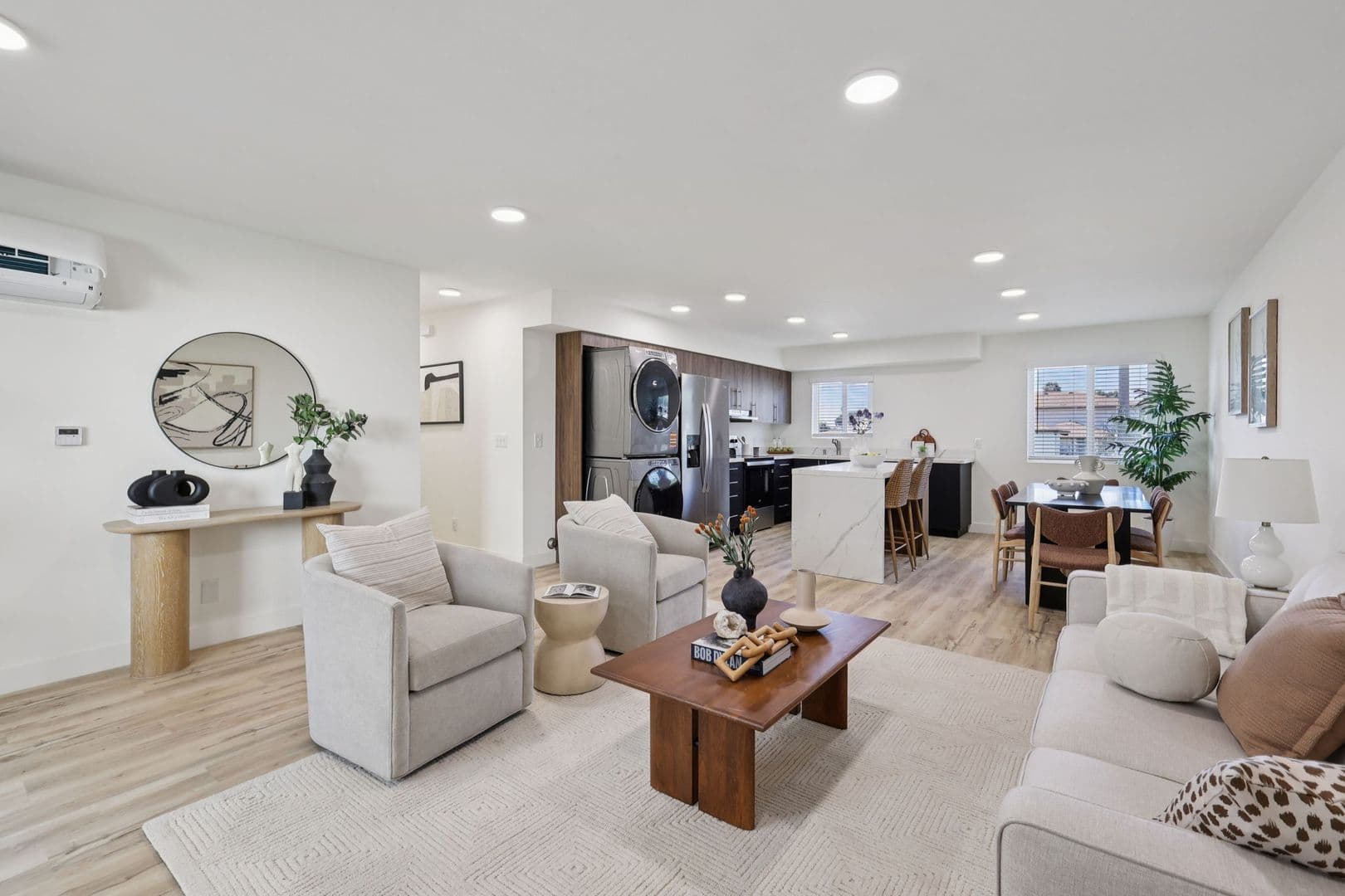 Chula Vista Apartment: 1311 4th Ave