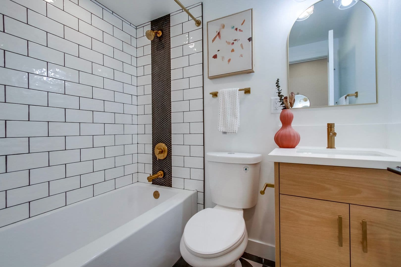 La Jolla Apartment: 6224-6240 Dowling Drive