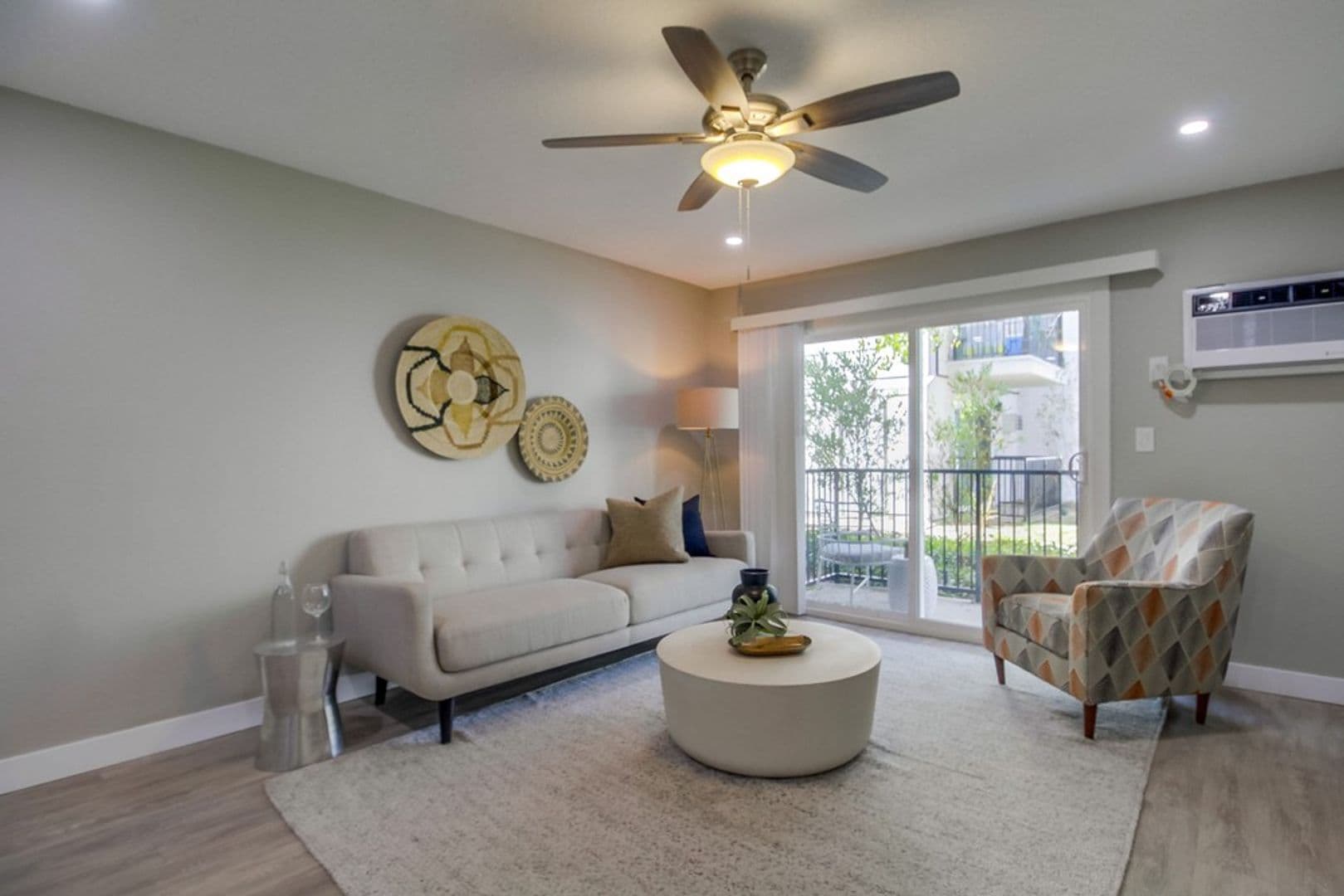 La Mesa Apartment: 4747-4757 Jessie Ave