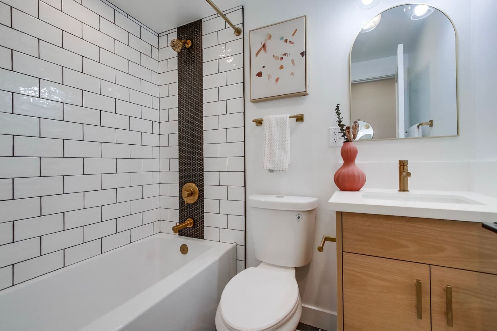 La Jolla Apartment: 6224-6240 Dowling Drive