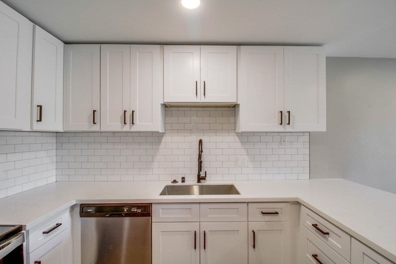 La Mesa Apartment: 4969 Mills Street