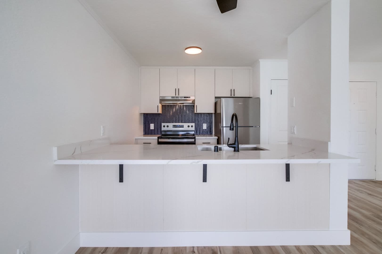 San Diego Apartment: 3502 Angelucci St