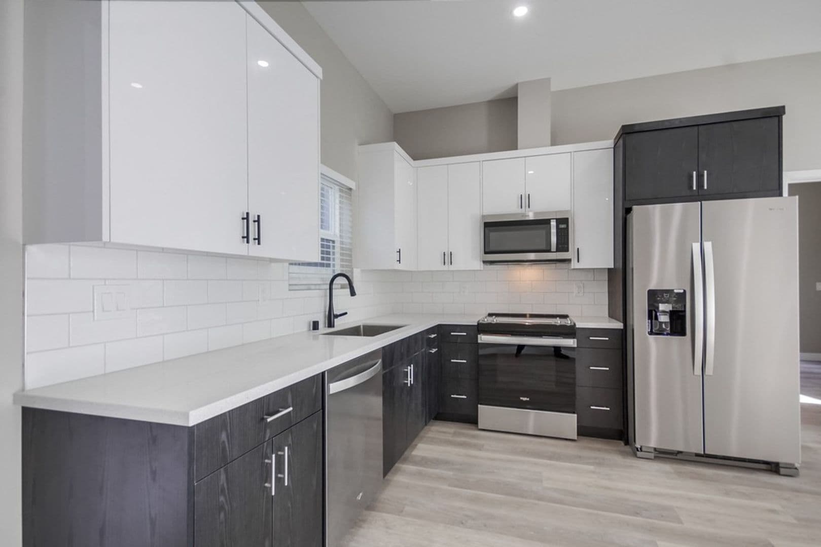 La Mesa Apartment: 4747-4757 Jessie Ave