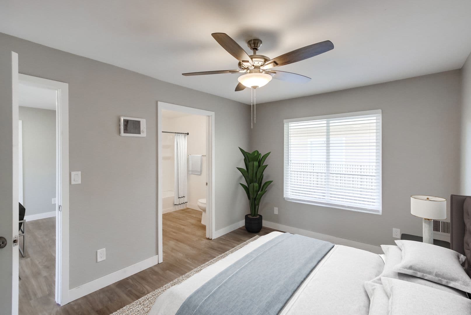 San Diego Apartment: 1010 33rd St.
