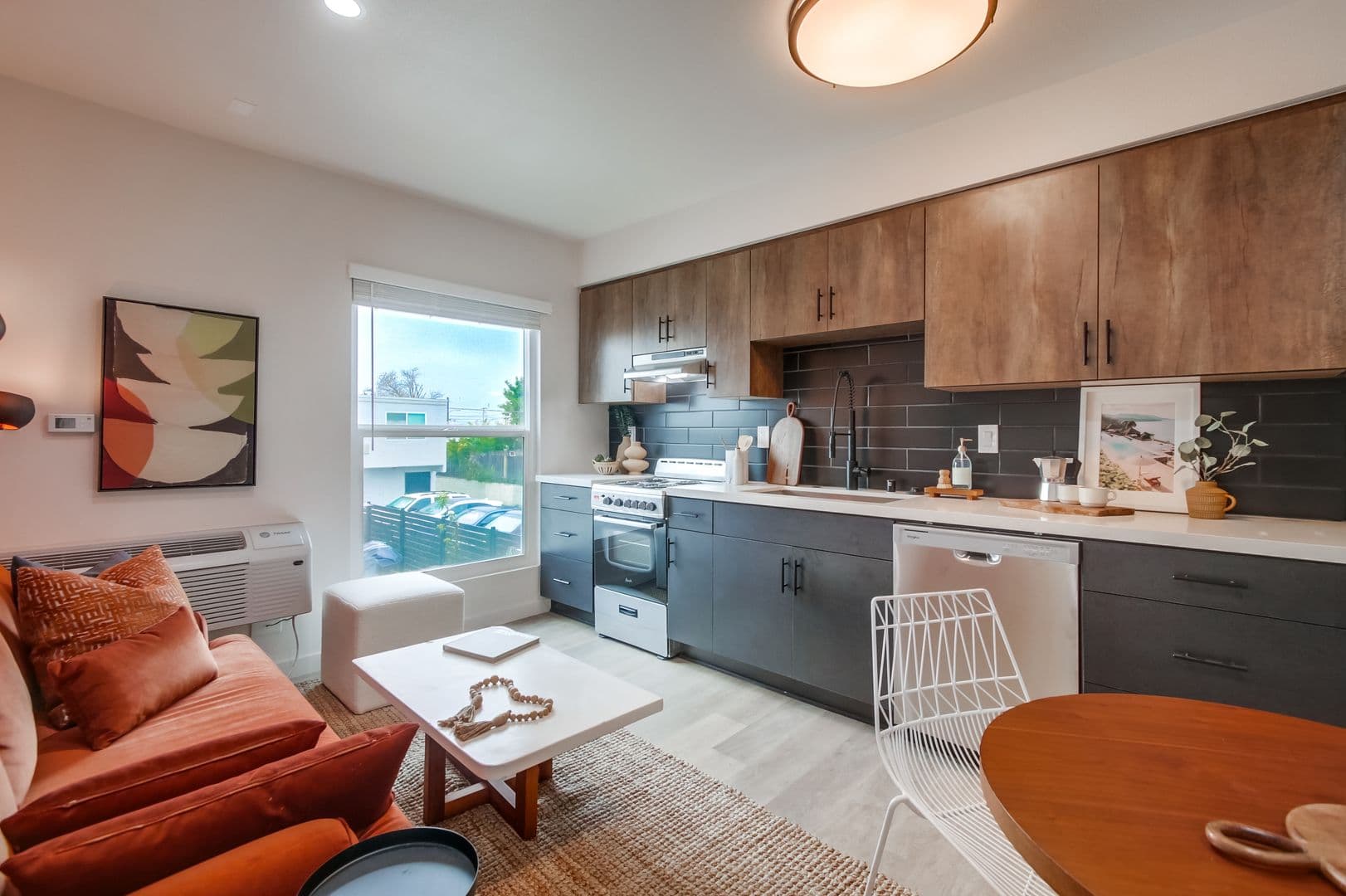 San Diego Apartment: 4820-4880 Clairemont Mesa Blvd