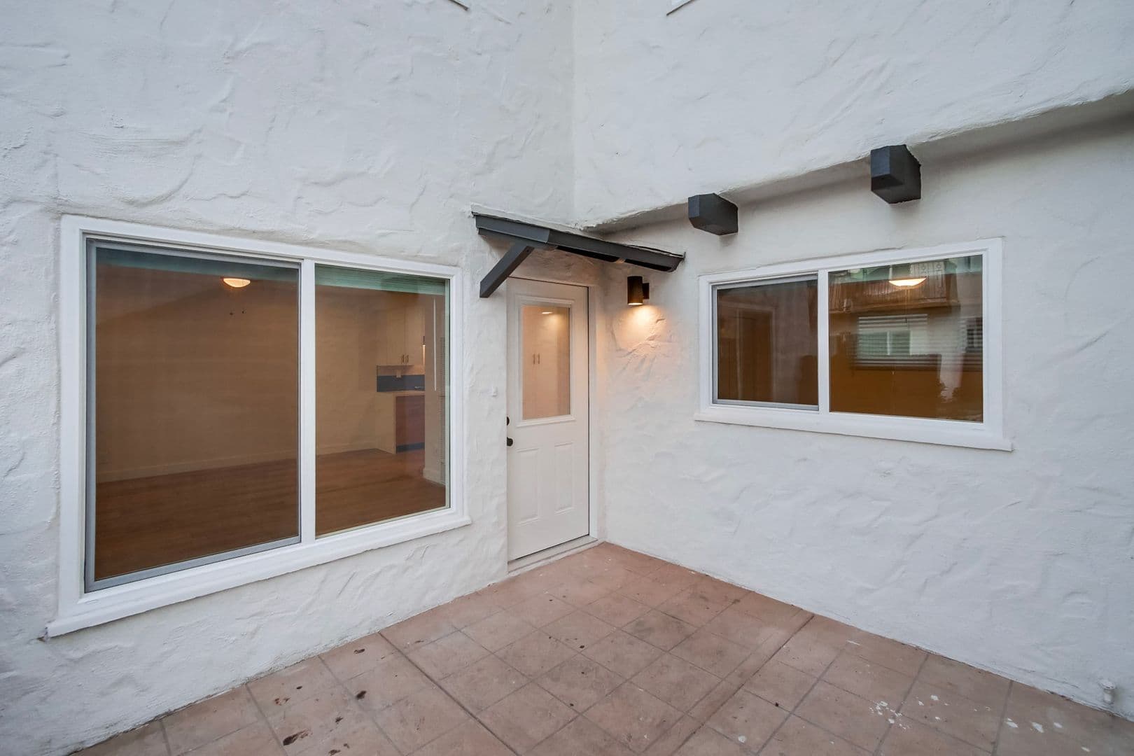 La Jolla Apartment: 6224-6240 Dowling Drive