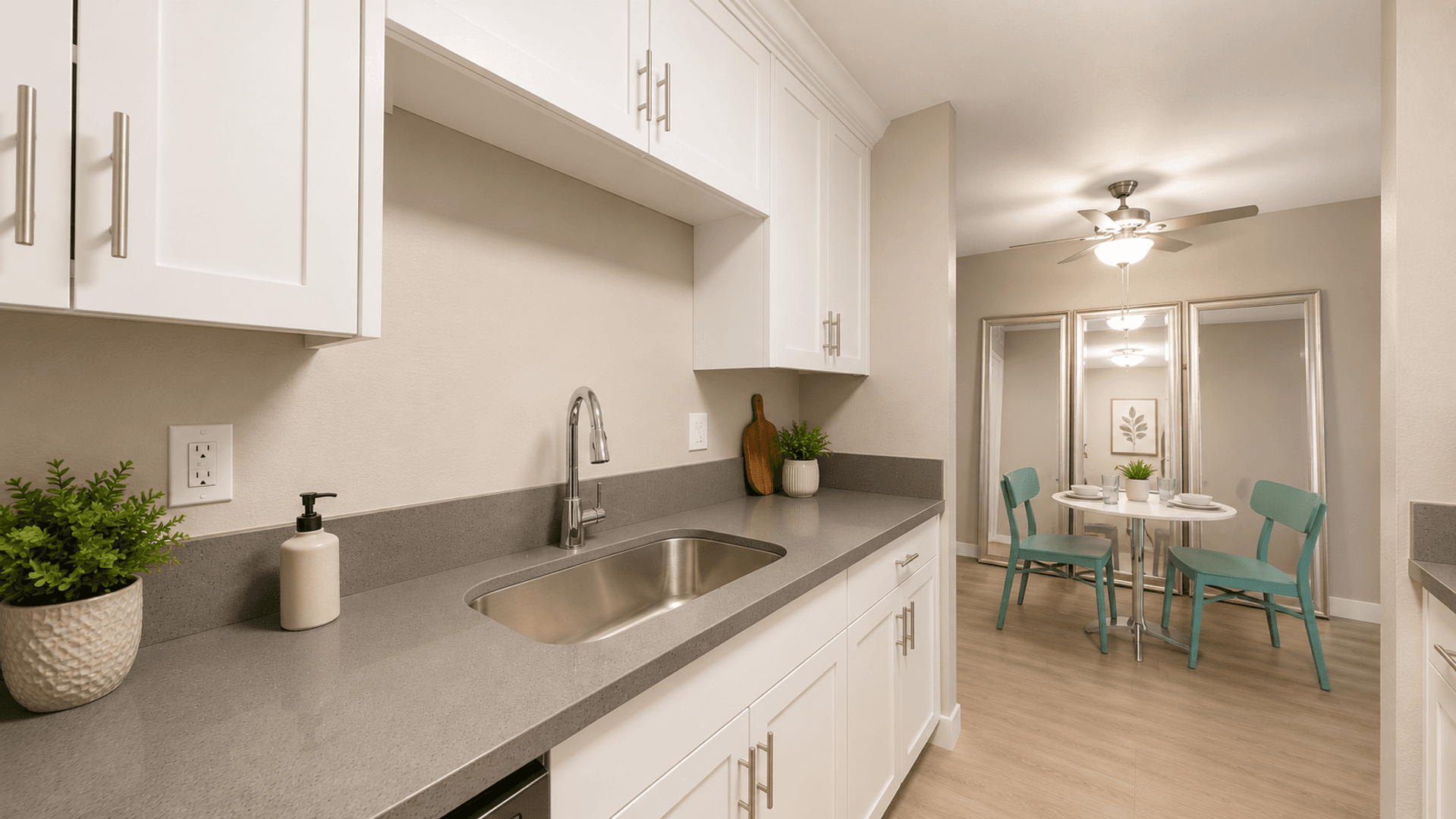 La Mesa Apartment: 7200 Saranac St