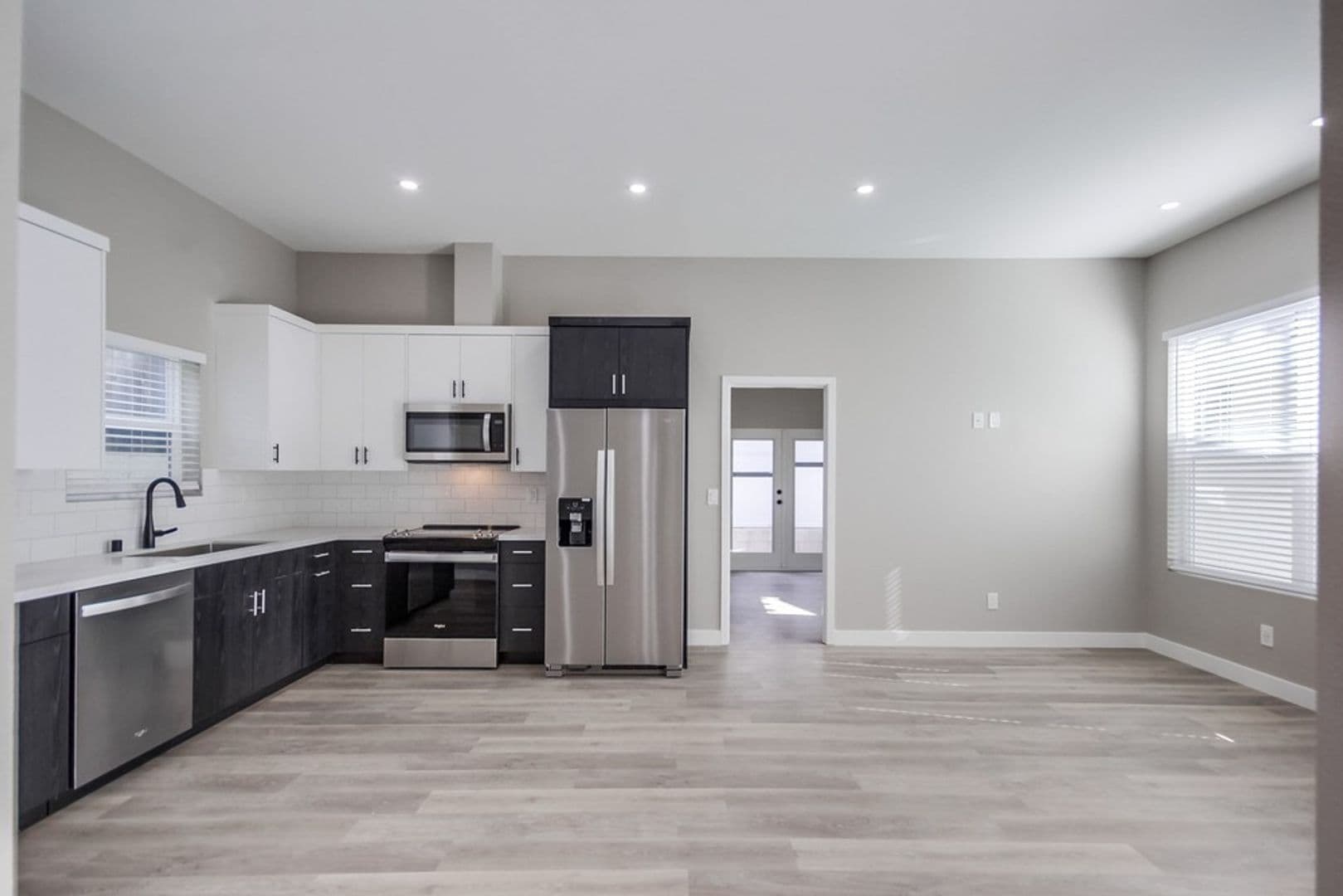 La Mesa Apartment: 4747-4757 Jessie Ave