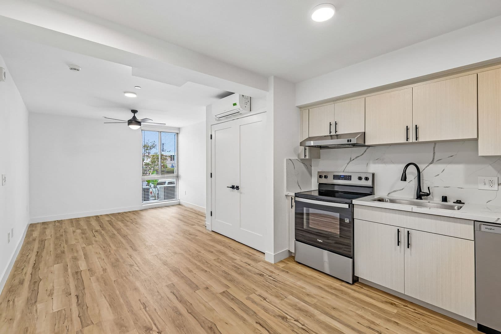 San Diego Apartment: 2330-2332 Grand Avenue