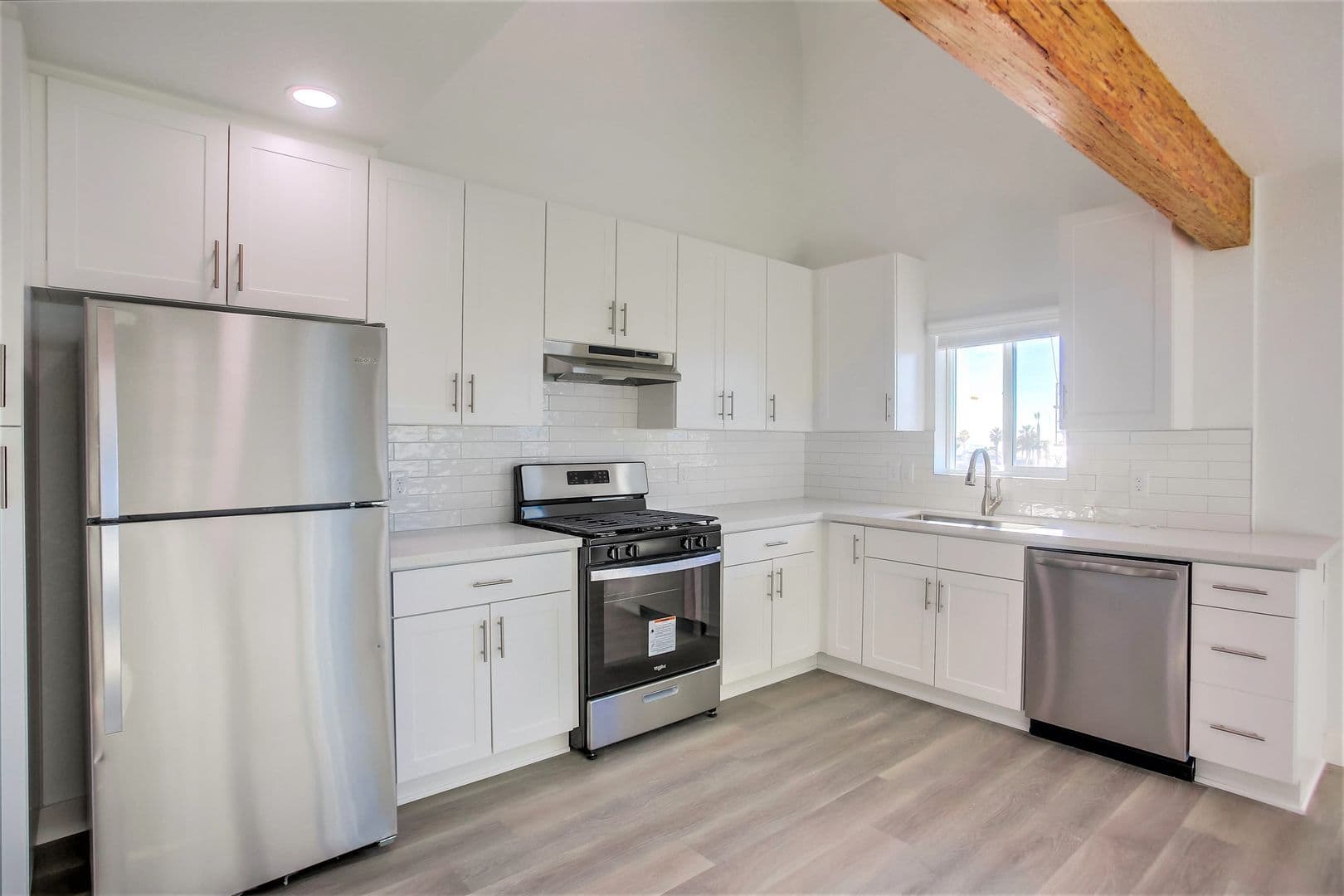 Oceanside Apartment: 1037 South Cleveland Street