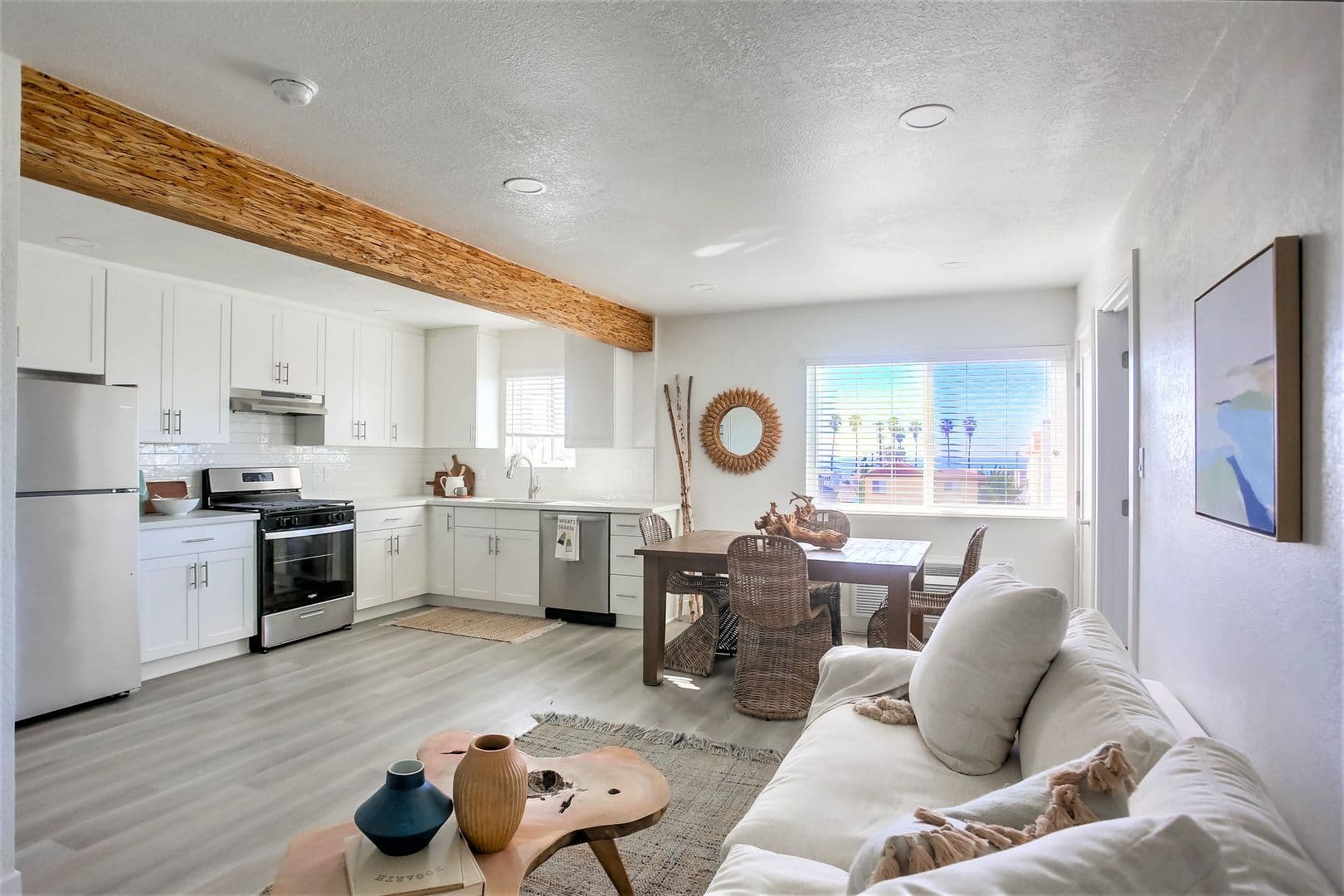 Oceanside Apartment: 1037 South Cleveland Street