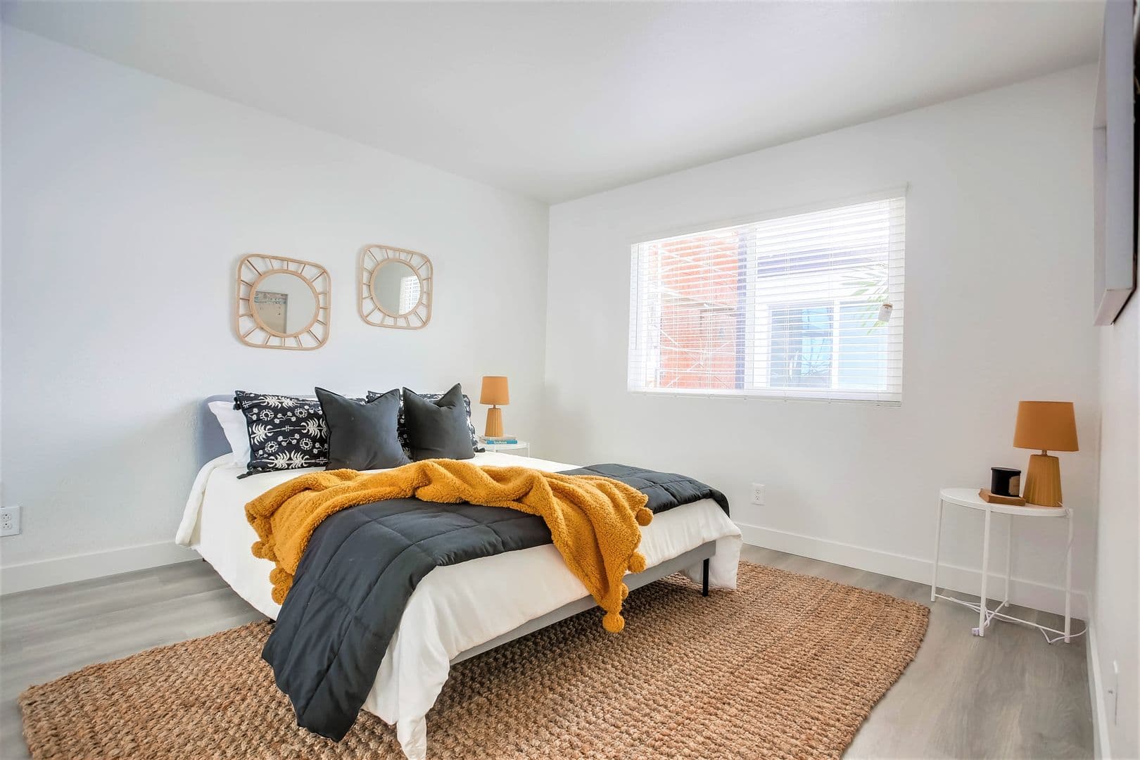 Oceanside Apartment: 1037 South Cleveland Street