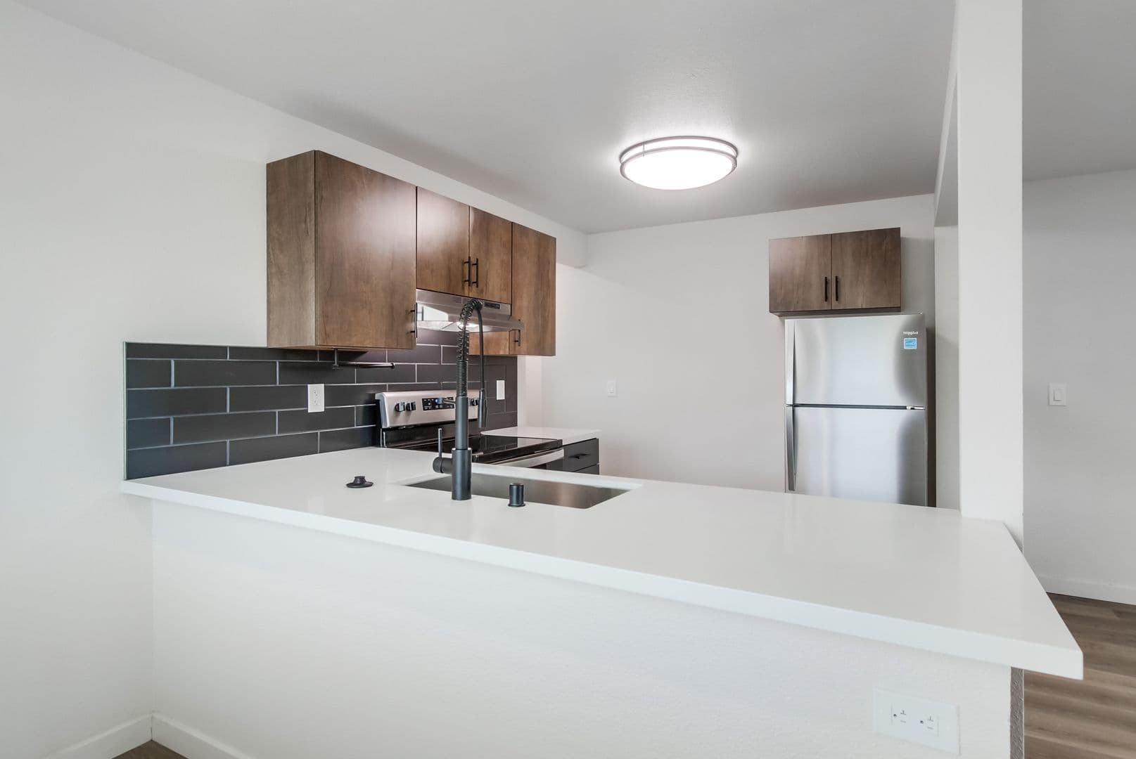 San Diego Apartment: 4820-4880 Clairemont Mesa Blvd