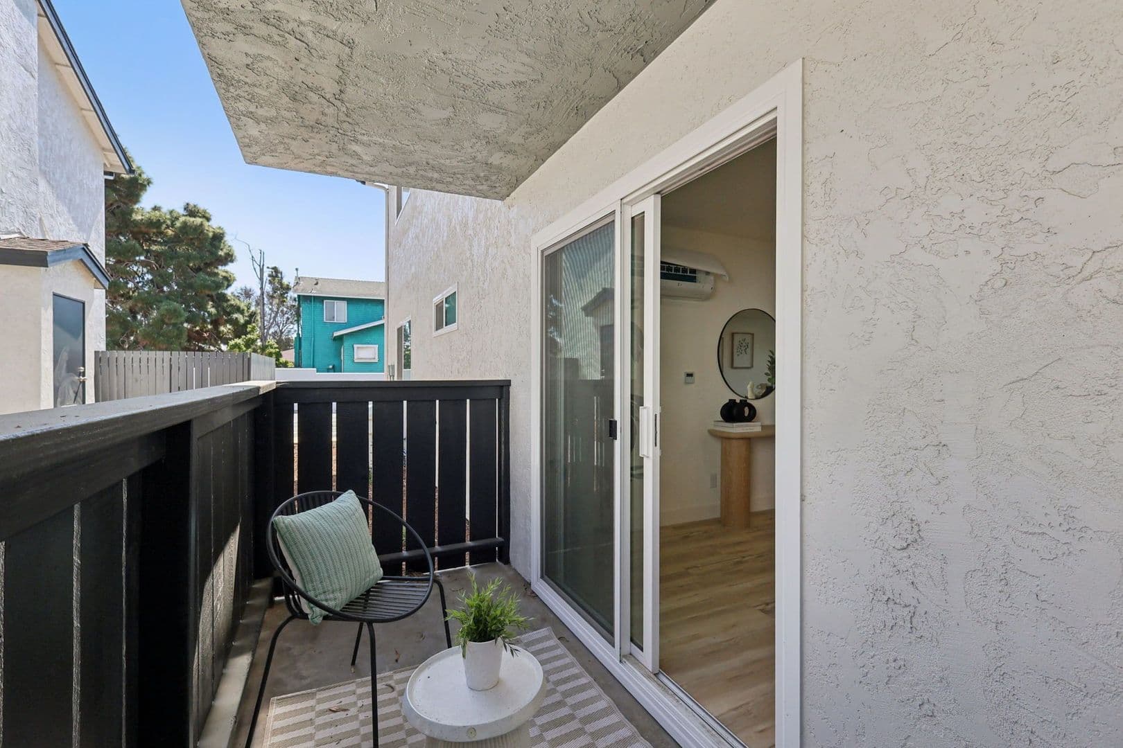 Chula Vista Apartment: 1311 4th Ave