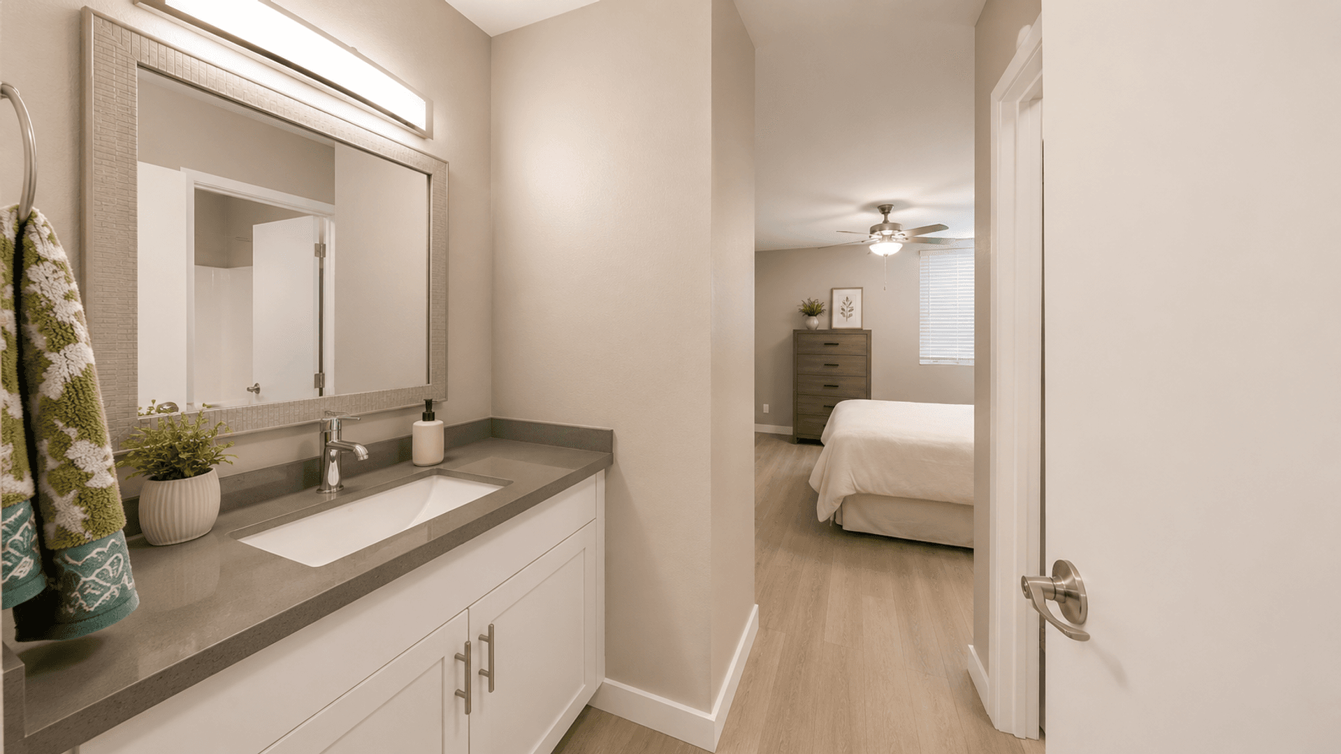 La Mesa Apartment: 7200 Saranac St