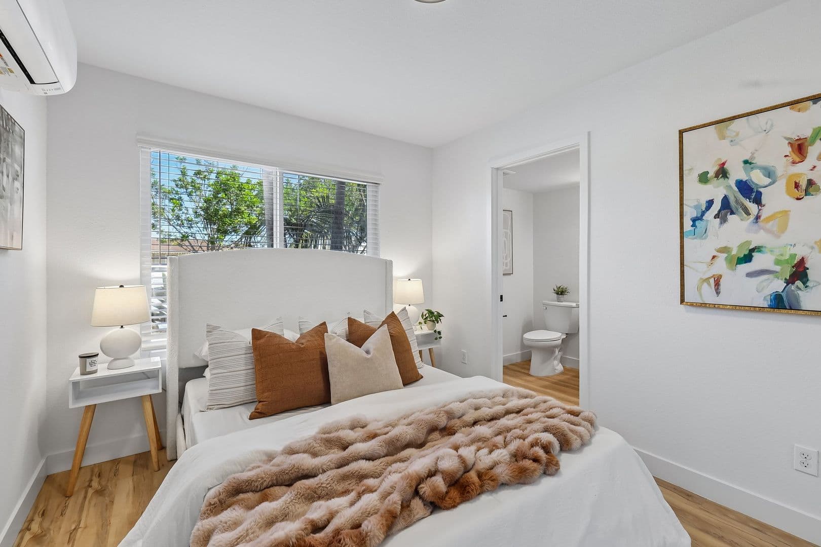 Imperial Beach Apartment: 1031-1033 Imperial Beach Blvd