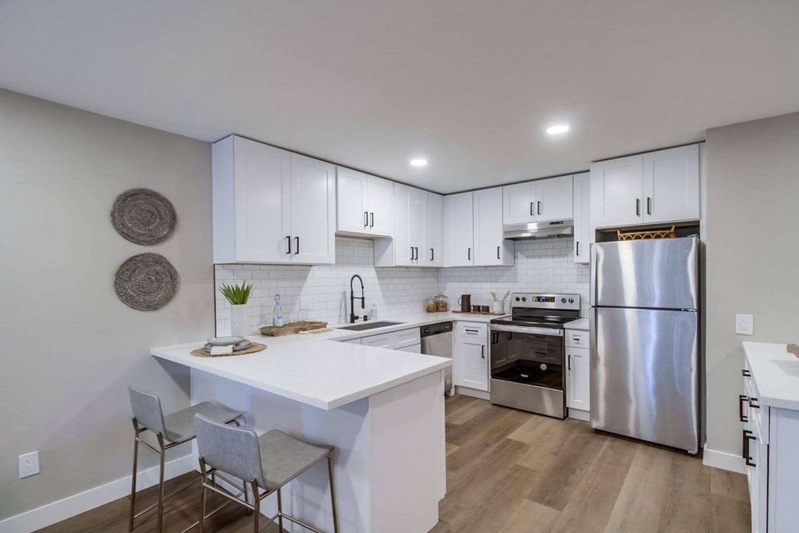 La Mesa Apartment: 4969 Mills Street