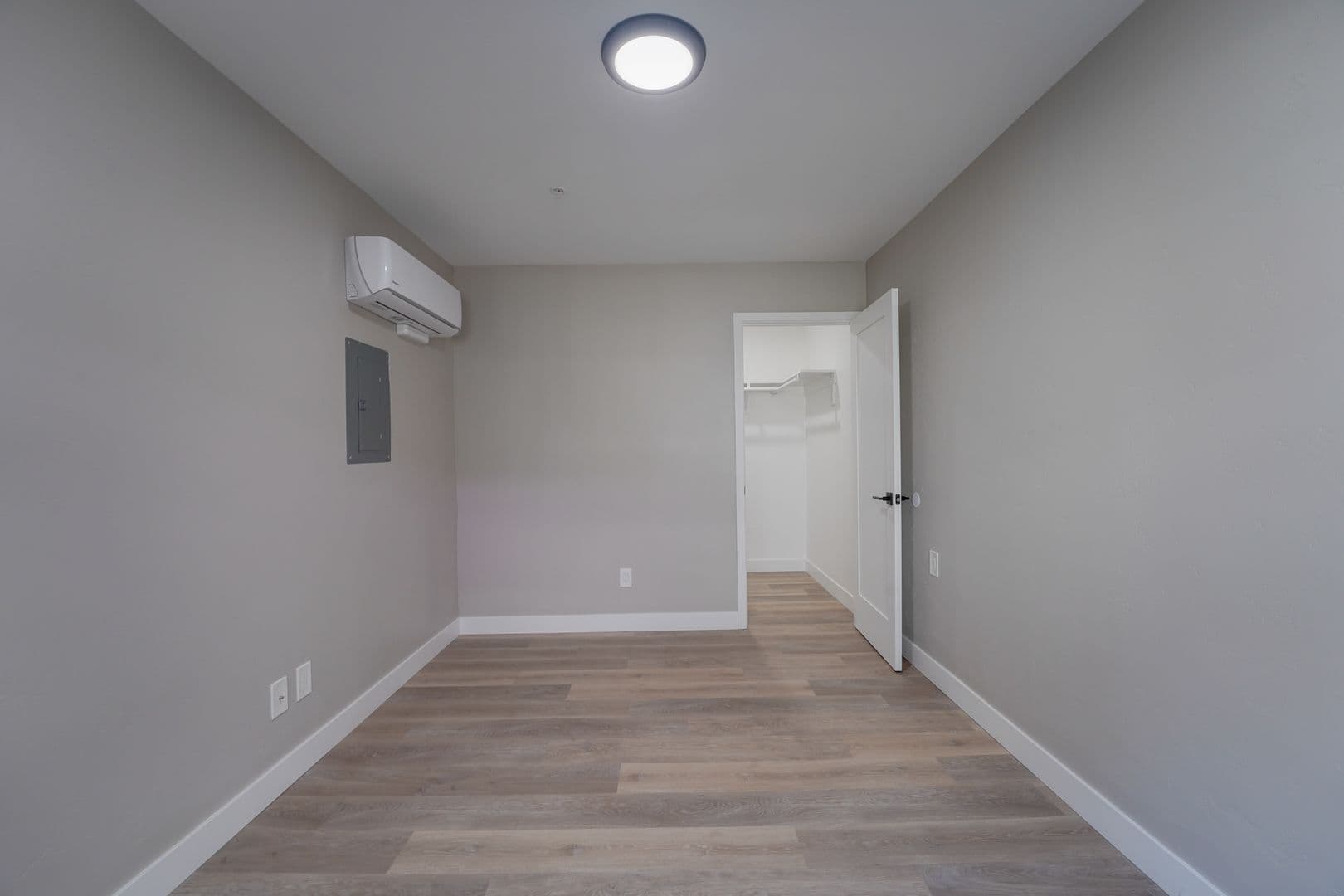 San Diego Apartment: 1239 Robinson Avenue