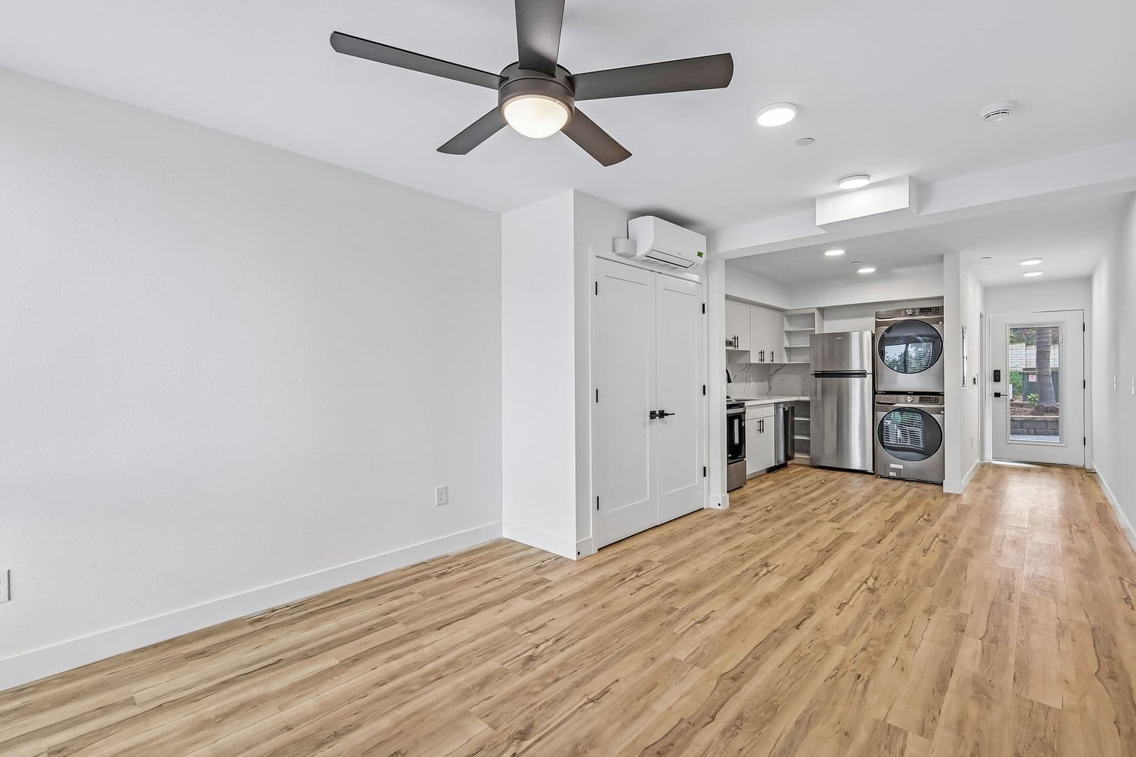 San Diego Apartment: 2330-2332 Grand Avenue