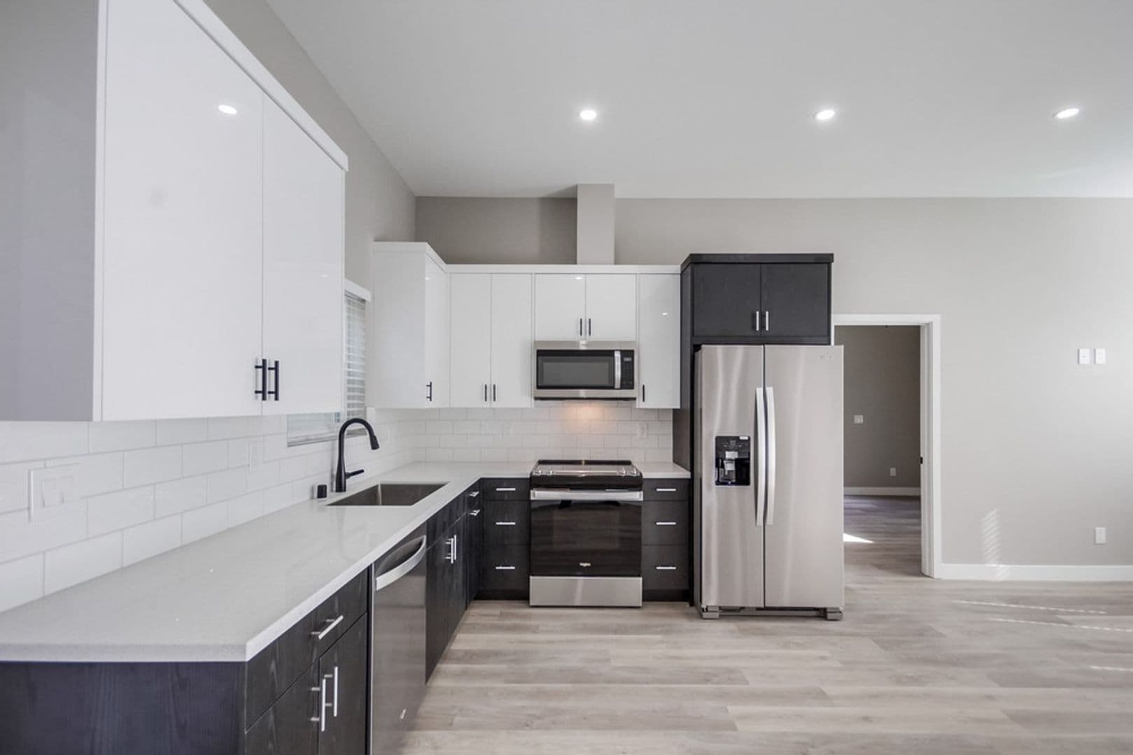 La Mesa Apartment: 4747-4757 Jessie Ave