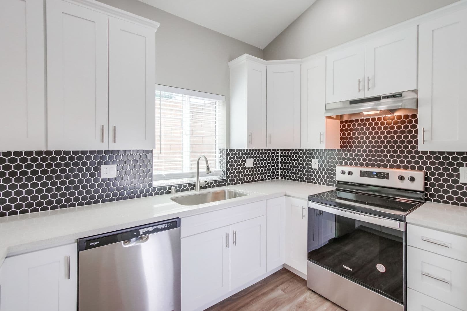 Escondido Apartment: 205 W. Vermont Ave
