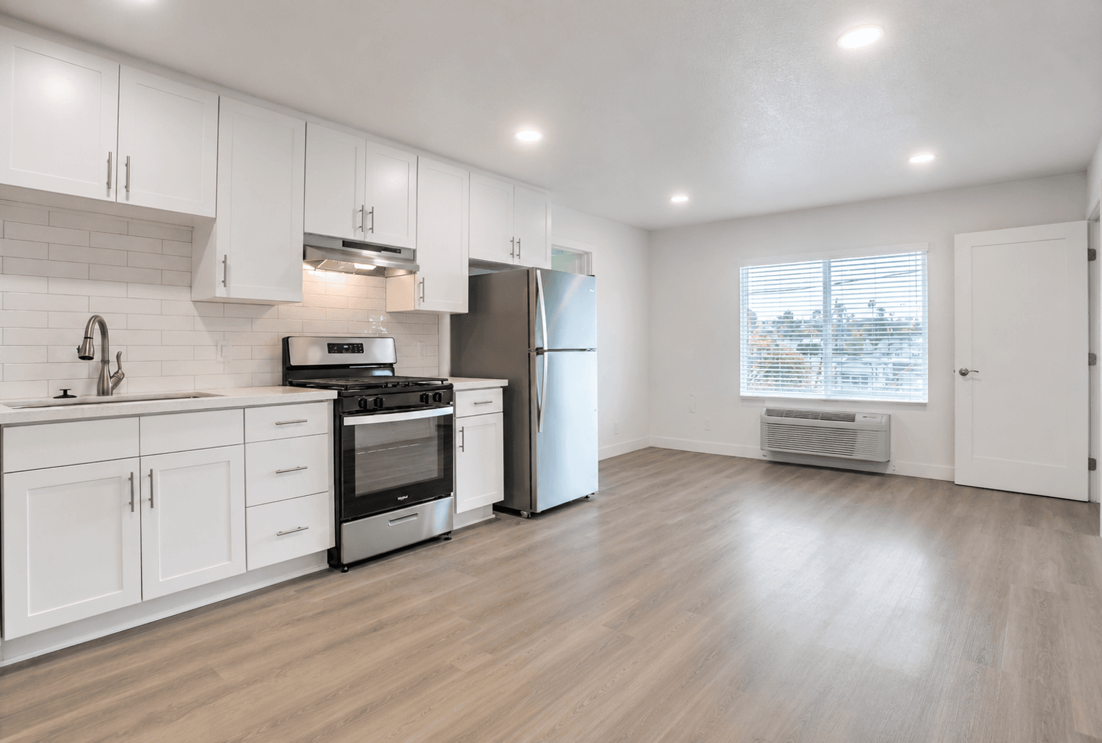 Oceanside Apartment: 1037 South Cleveland Street