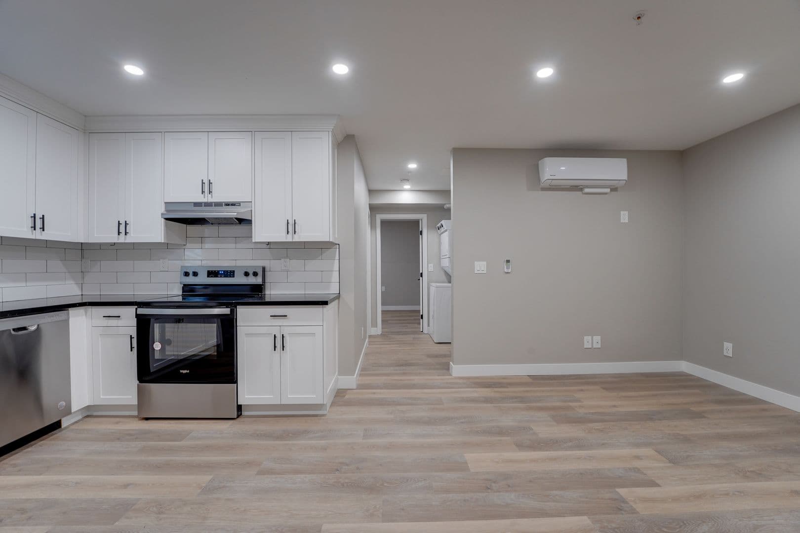 San Diego Apartment: 1239 Robinson Avenue