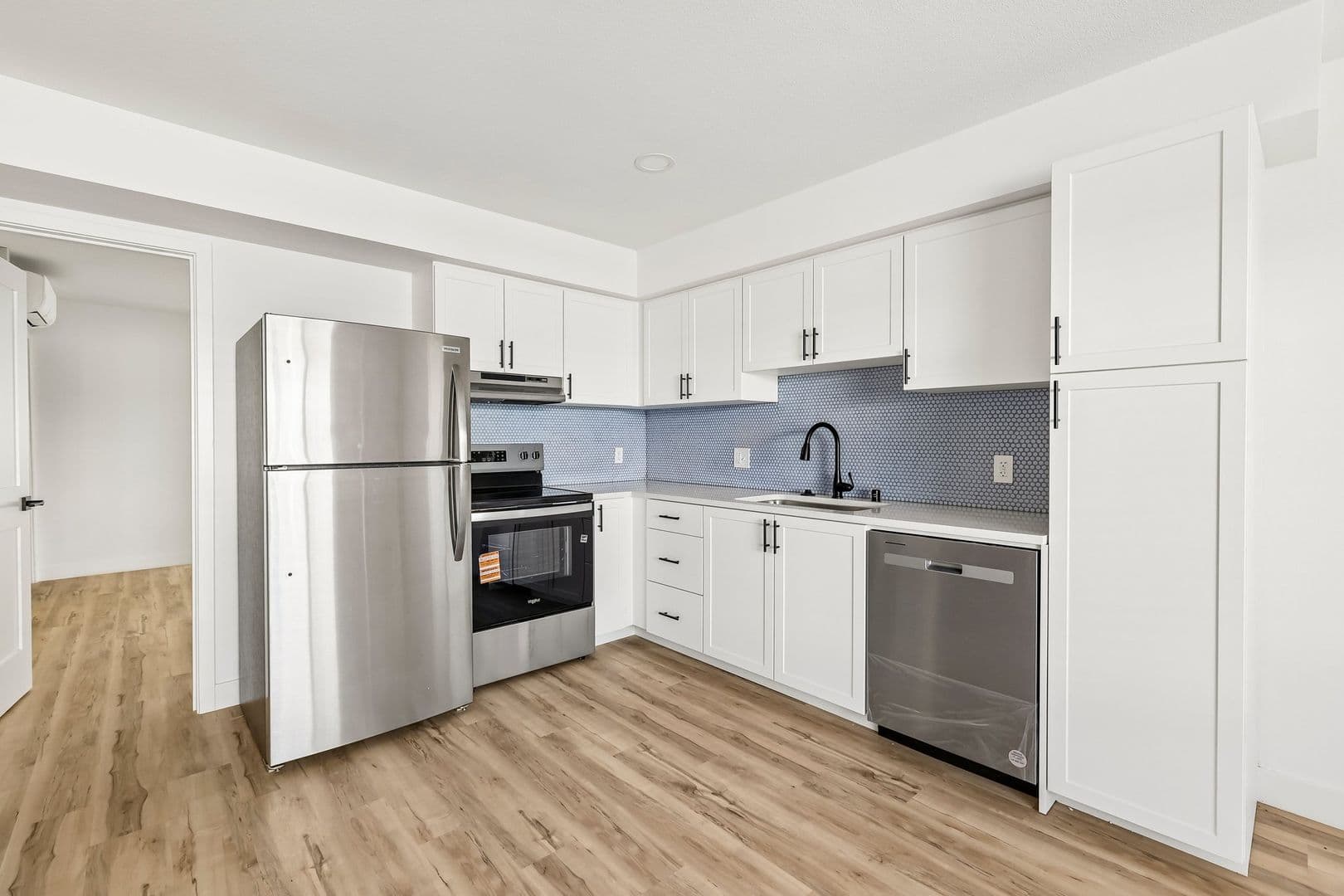 Imperial Beach Apartment: 1031-1033 Imperial Beach Blvd