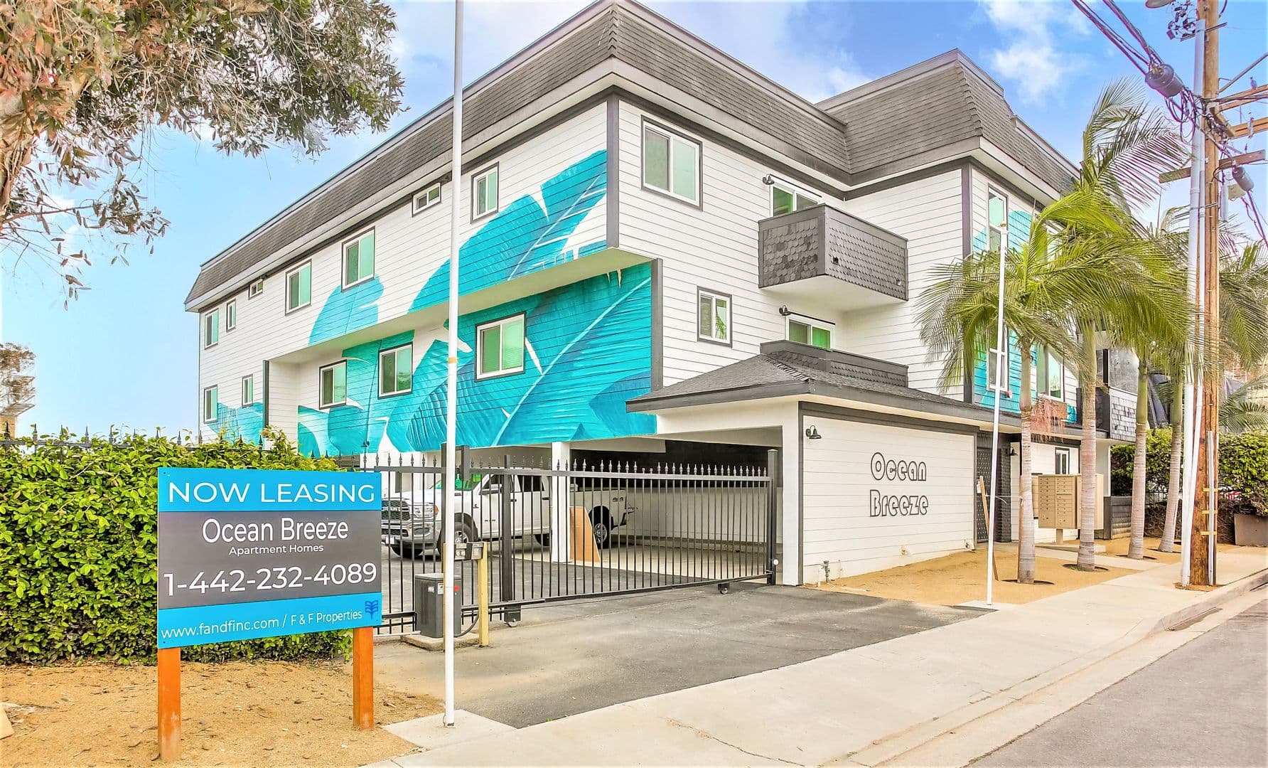 Oceanside Apartment: 1037 South Cleveland Street