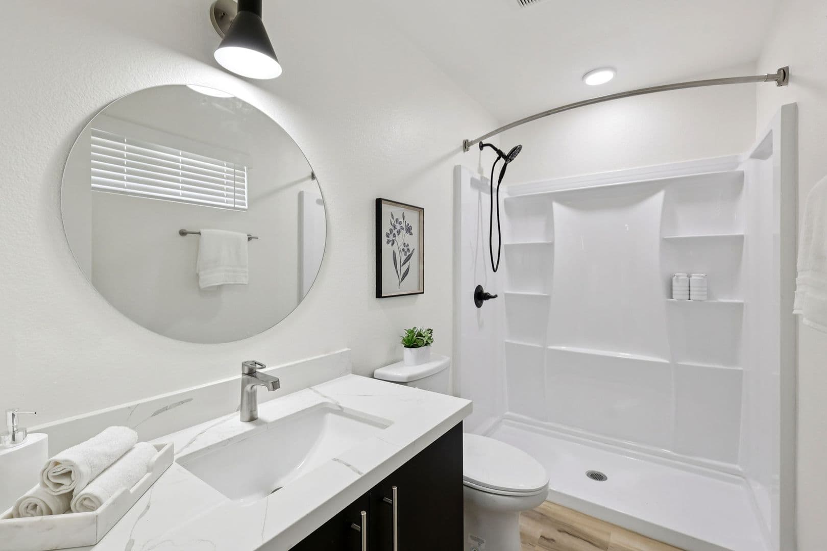 Chula Vista Apartment: 1311 4th Ave