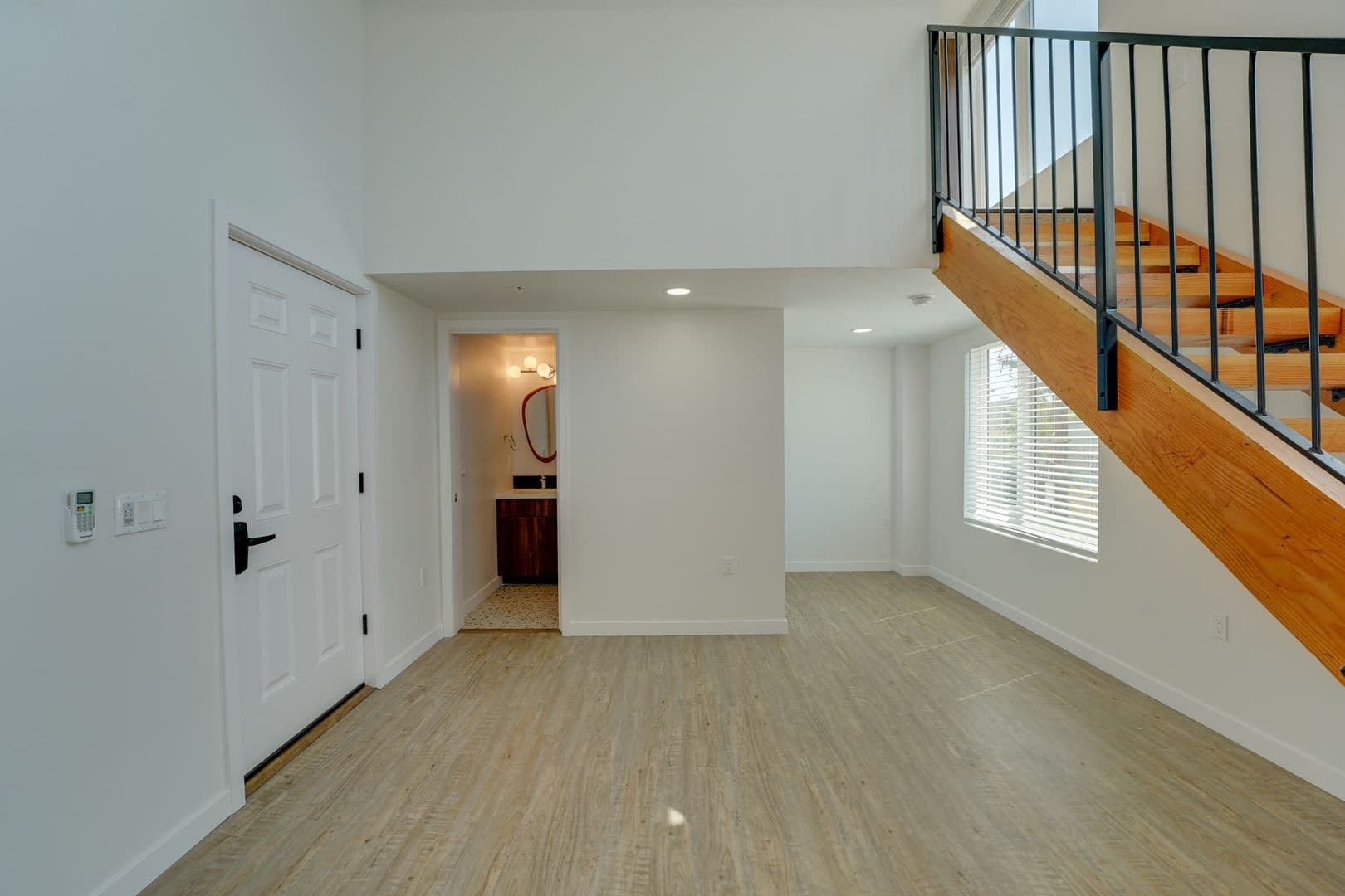 San Diego Apartment: 1239 Robinson Avenue