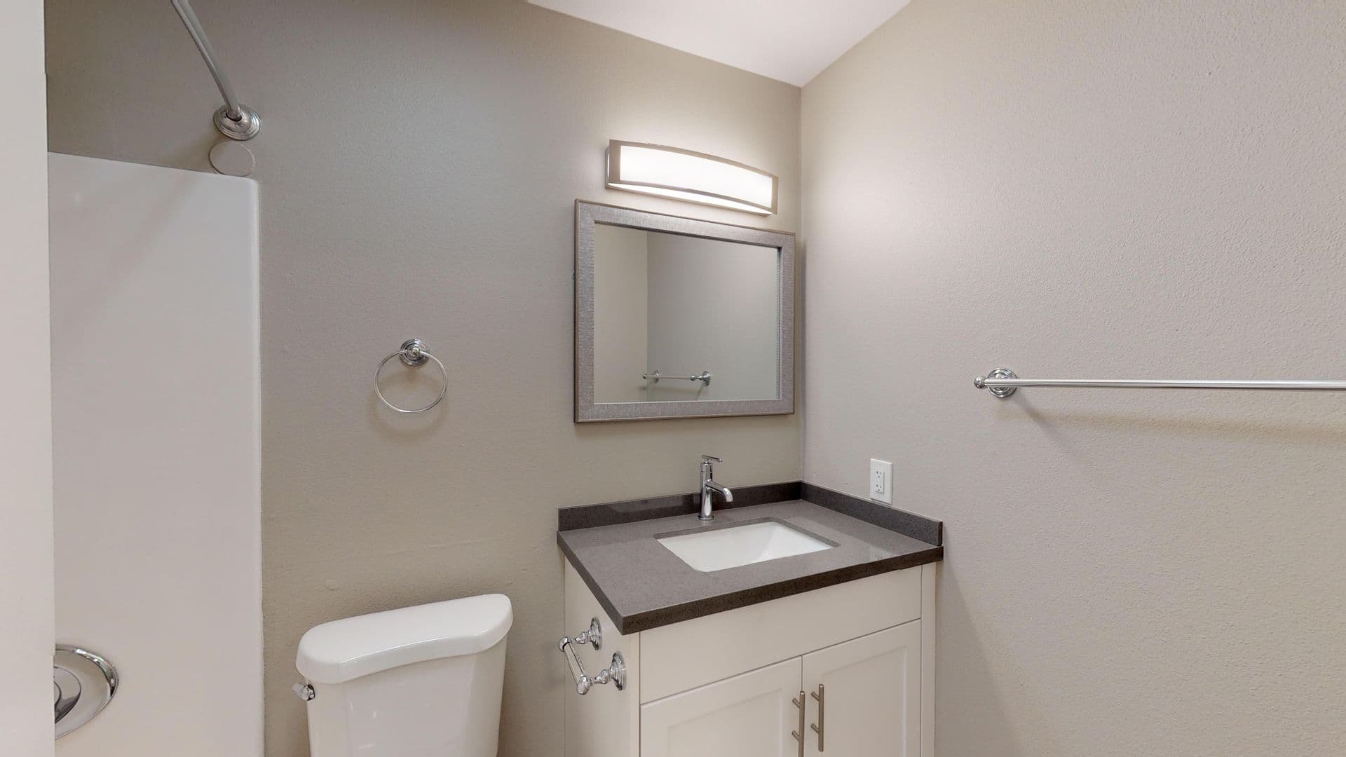 La Mesa Apartment: 7200 Saranac St