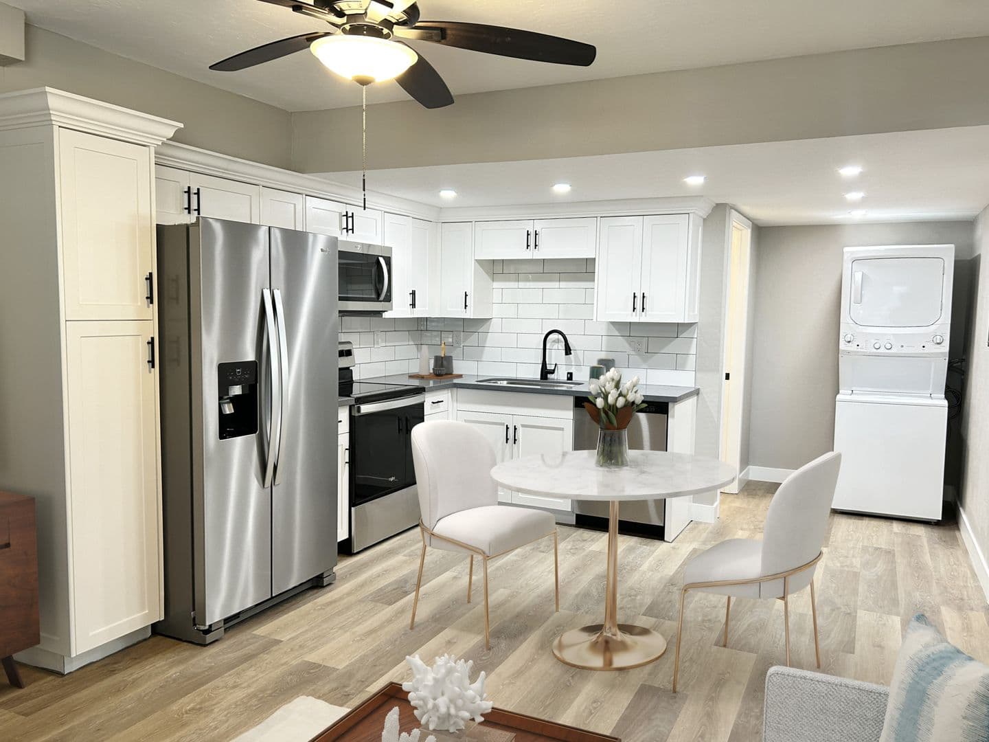 Encinitas Apartment: 137-149 Avocado Street