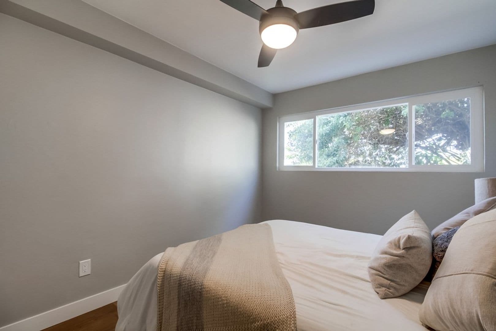 La Mesa Apartment: 4969 Mills Street