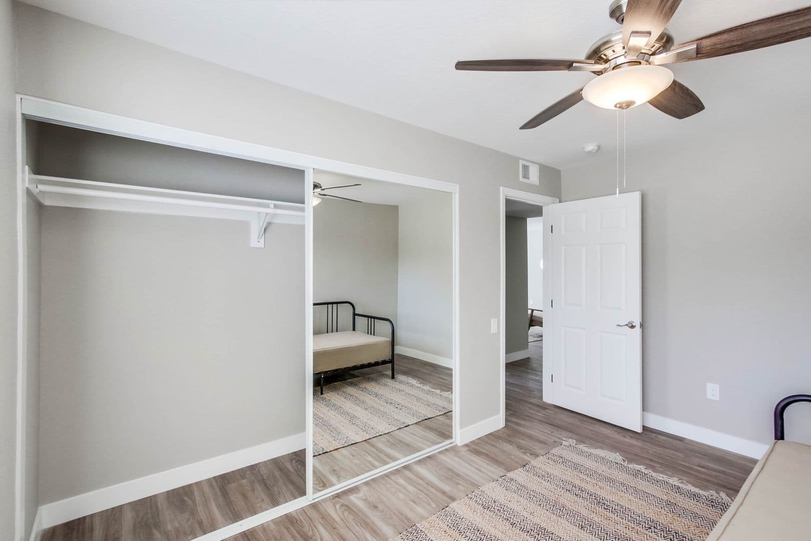 San Marcos Apartment: 150 Gosnell Way