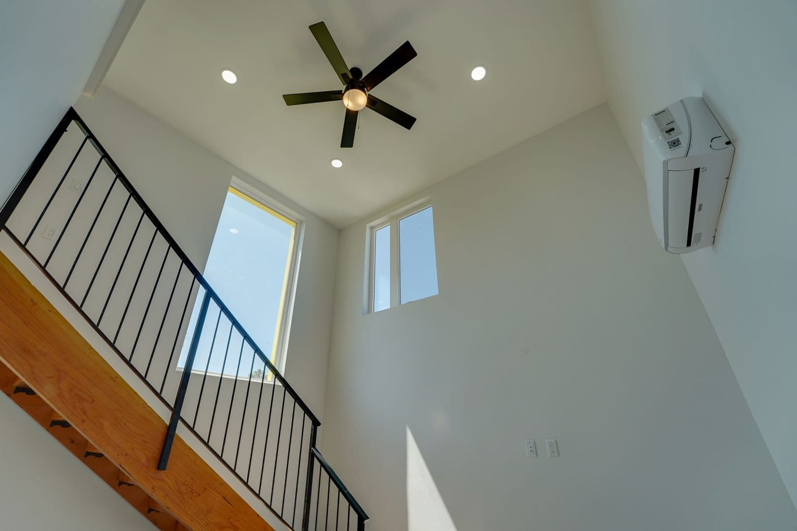 San Diego Apartment: 1239 Robinson Avenue