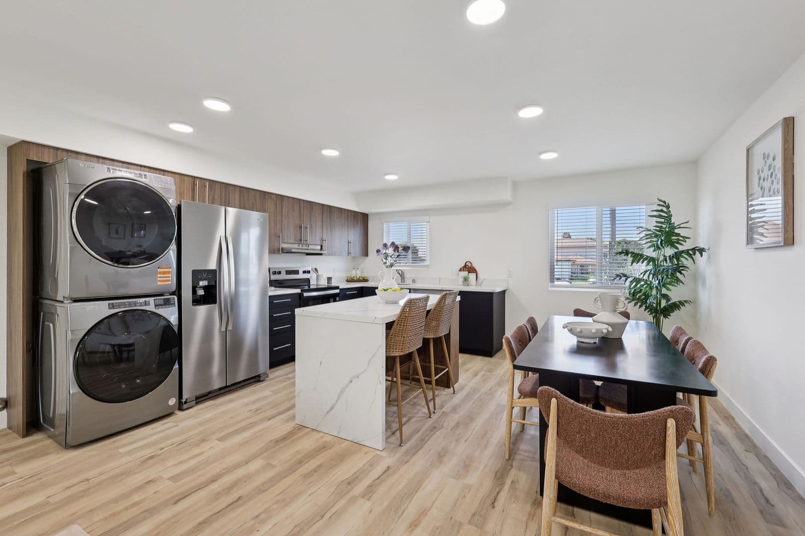 Chula Vista Apartment: 1311 4th Ave