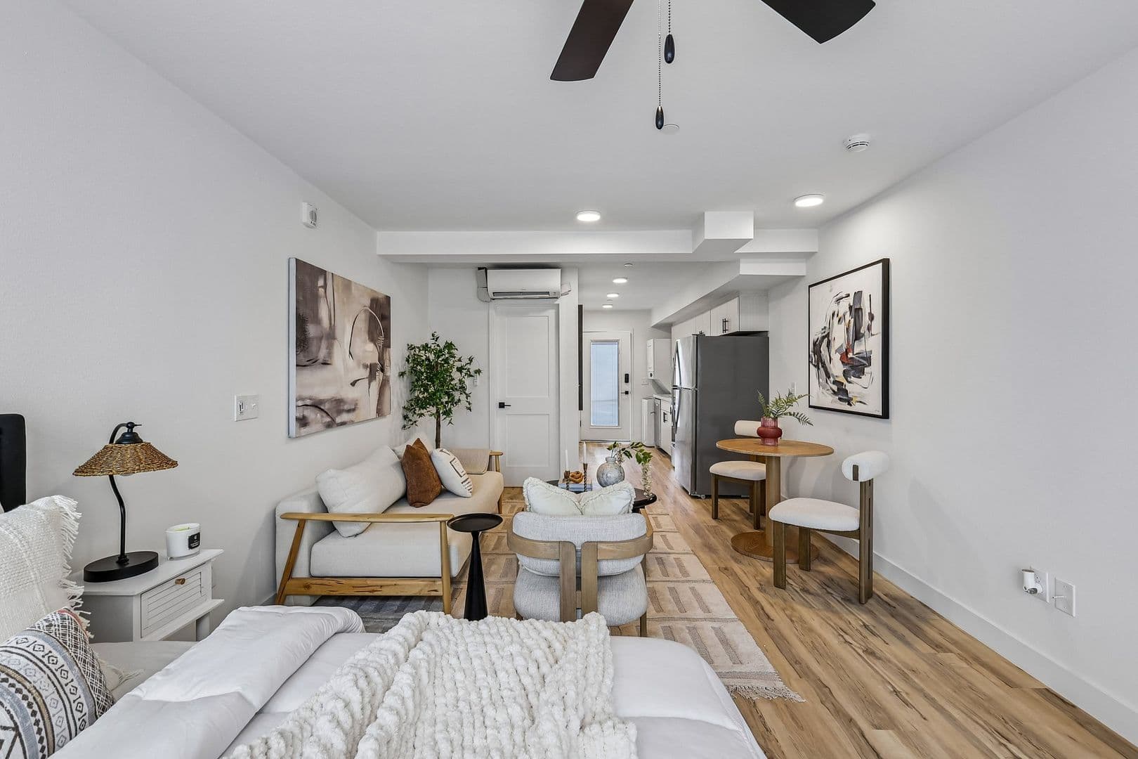 San Diego Apartment: 2330-2332 Grand Avenue