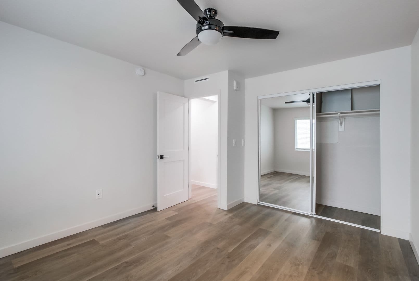 San Diego Apartment: 4820-4880 Clairemont Mesa Blvd