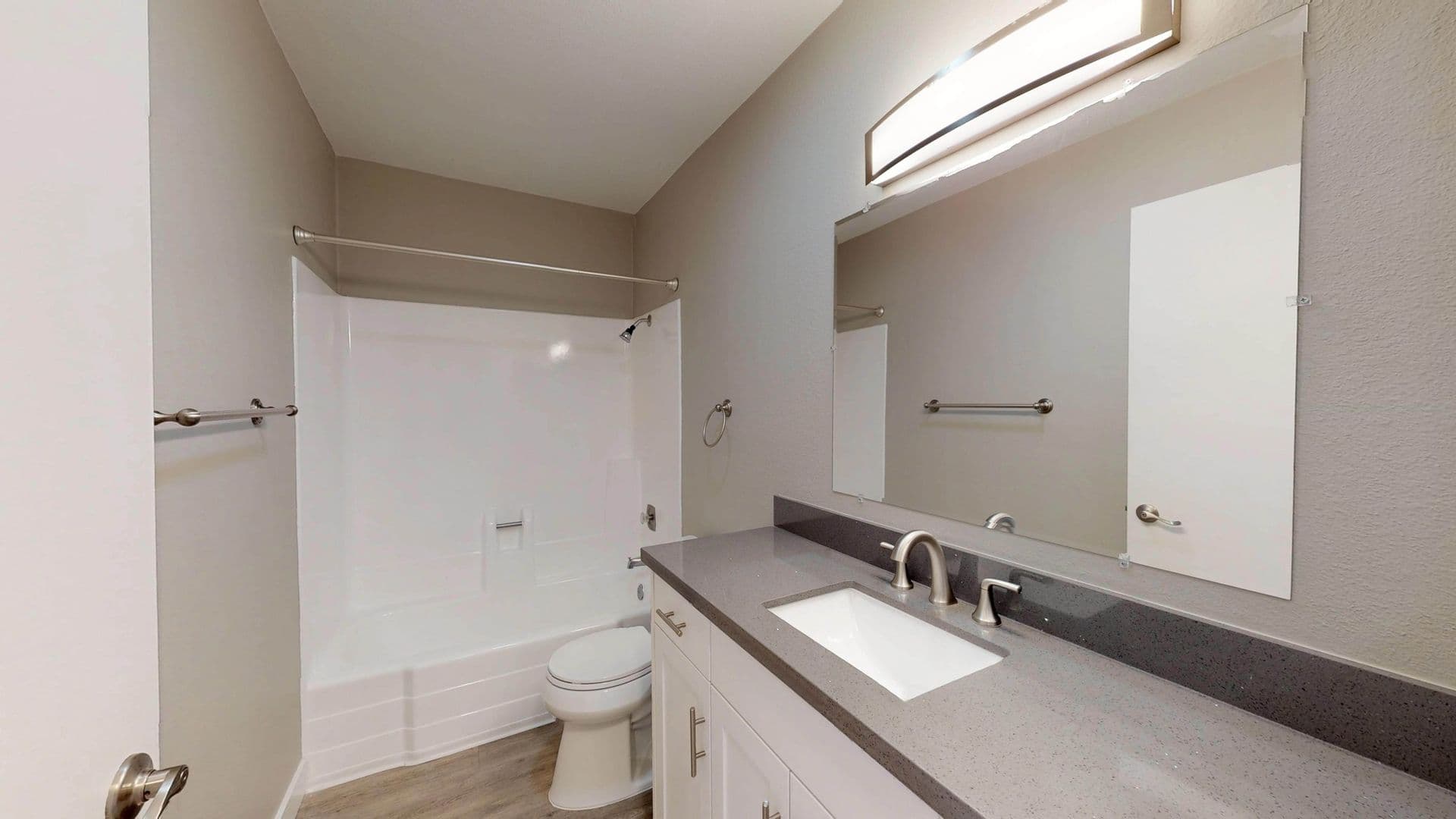 El Cajon Apartment: 1397 E. Washington Ave