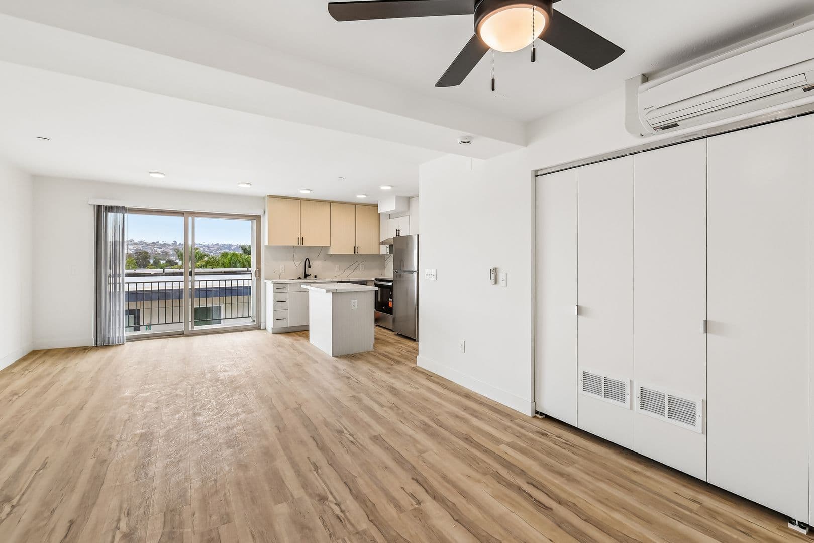 San Diego Apartment: 2330-2332 Grand Avenue