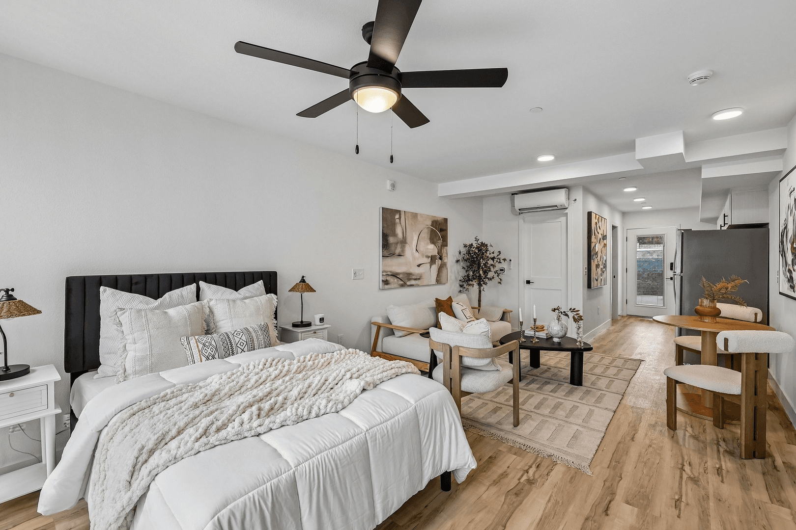 San Diego Apartment: 2330-2332 Grand Avenue