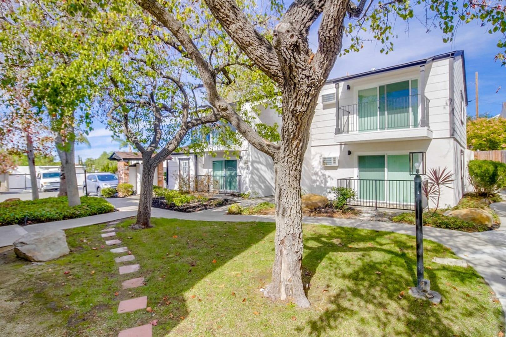 La Mesa Apartment: 4747-4757 Jessie Ave