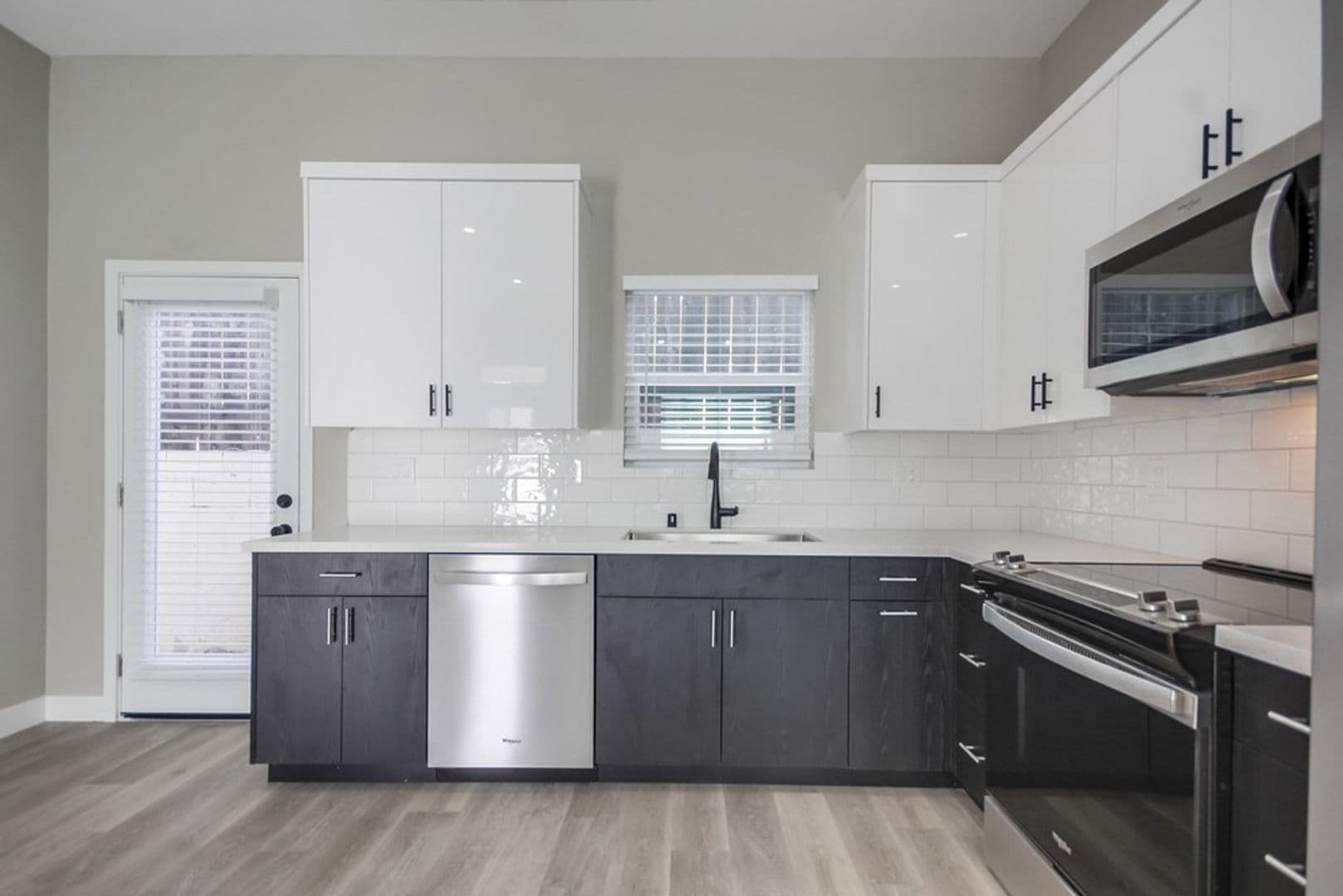 La Mesa Apartment: 4747-4757 Jessie Ave