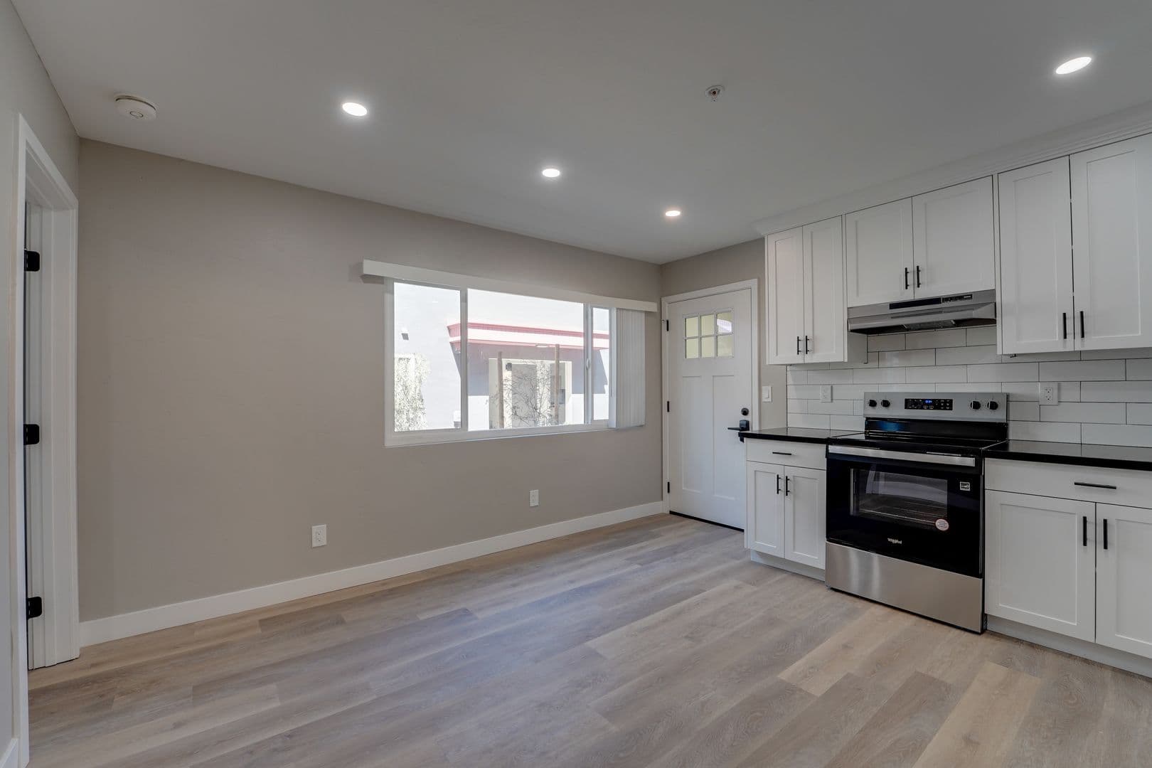 San Diego Apartment: 1239 Robinson Avenue