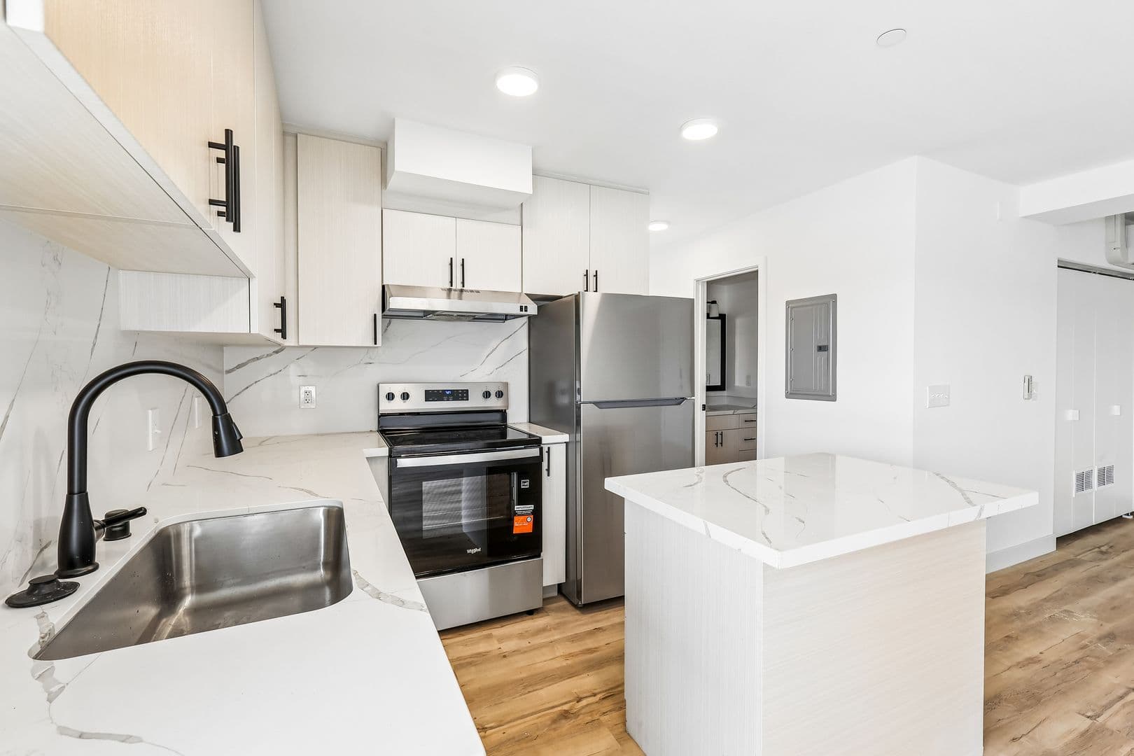San Diego Apartment: 2330-2332 Grand Avenue