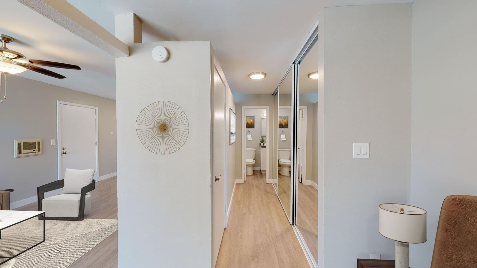 La Mesa Apartment: 7200 Saranac St