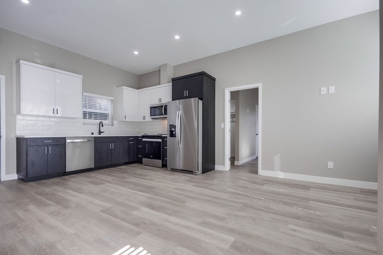 La Mesa Apartment: 4747-4757 Jessie Ave